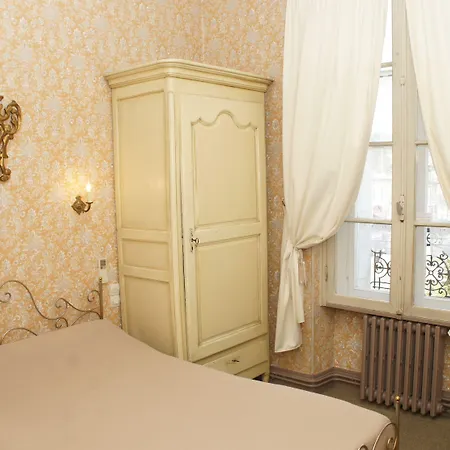 Hotel Montsegur 3*
