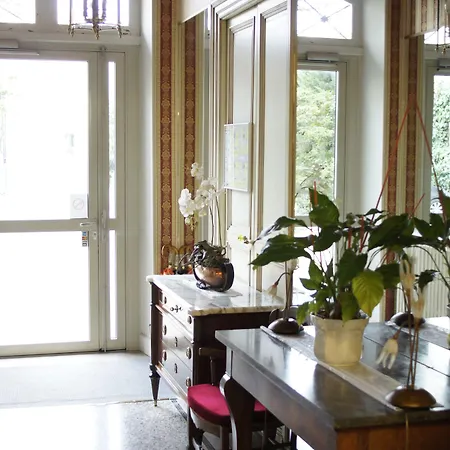 Hotel Montsegur 3*