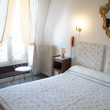 Hotel Montsegur 3*