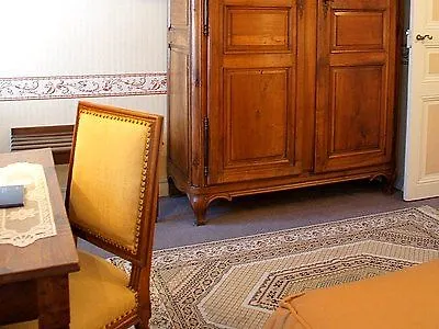Montsegur Hotel
