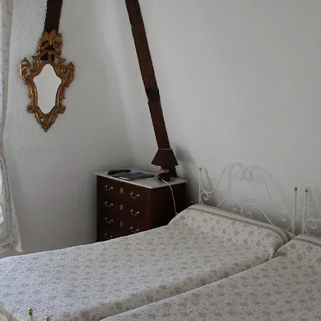 Hotel Montsegur 3*
